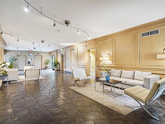 4th image of 123 Walnut St APT 302