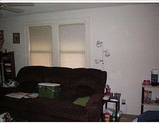 3rd image of 2001 Lincolnway W