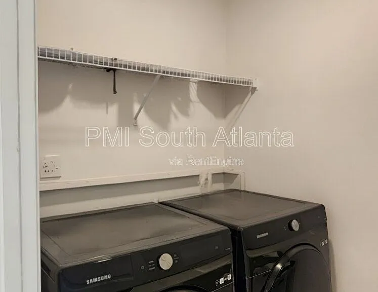 4040 Alveston Dr — Photo 30