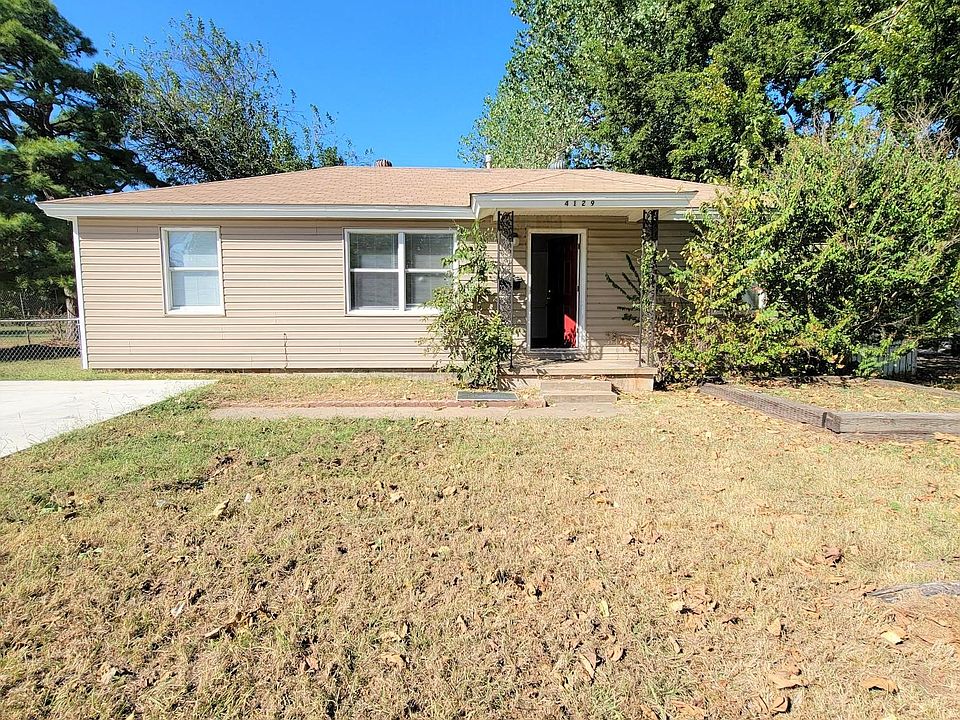1st image of 4129 SE 42nd St