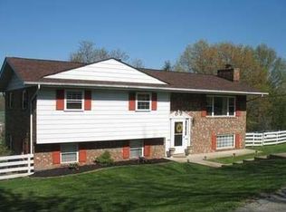 130 Ruthlawn Dr, South Charleston, WV 25309