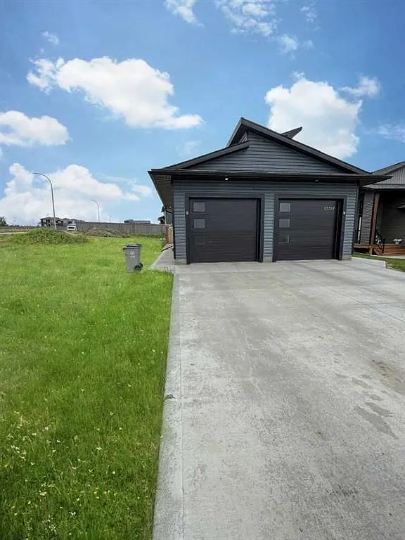 2 bed, 1.0 bath, 849 sqft, $1,650 — Photo 1