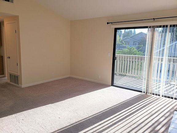 5th image of 3923 Crow Canyon Rd