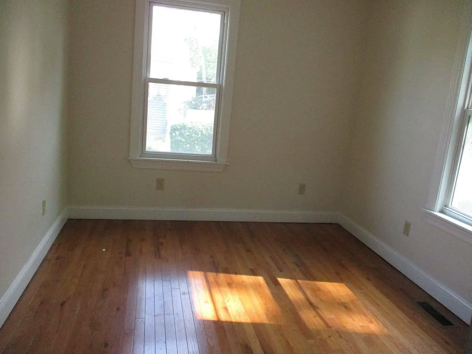 1569 Ella T Grasso Blvd — Photo 3