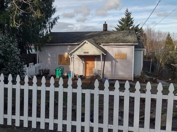 2723 N Houghton St, Portland, OR 97217