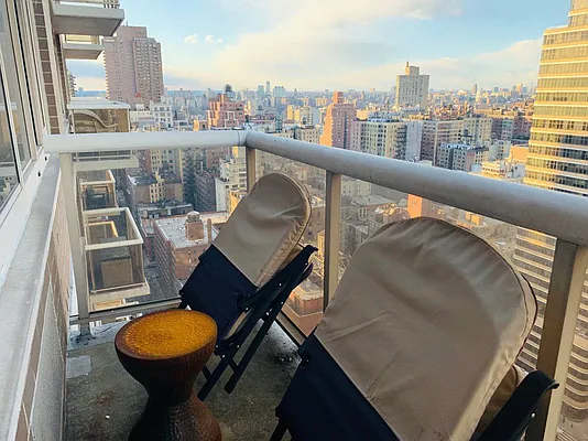 Rented by Oxford Property Group | media 17