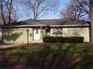 3045 Wedgewood Avenue, Eau Claire, WI 54703