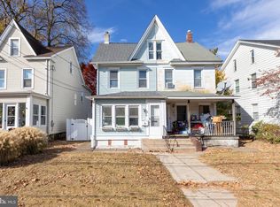 52 Delaware Ave, Morrisville, PA 19067