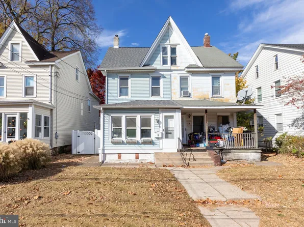 52 Delaware Ave, Morrisville, PA 19067