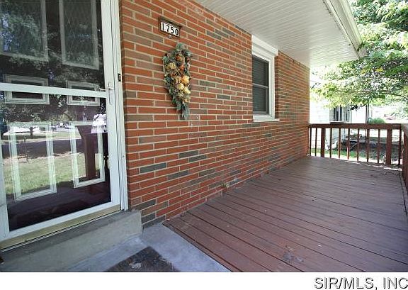 3rd image of 1750 Venice Ave