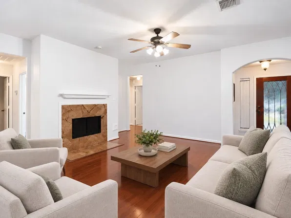 8019 Thorncroft Manor Ln, Richmond, TX 77407