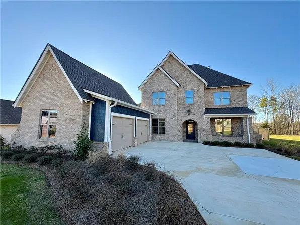 1633 James Burt Pkwy, Auburn, AL 36830