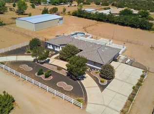 9802 Adobe Rd, Oak Hills, CA 92344