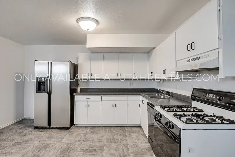 1352 N 1000 W #BASEMENT