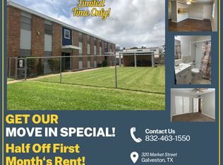 320 Market St, Galveston, TX 77550