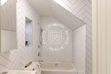 Rented by Nolita Group