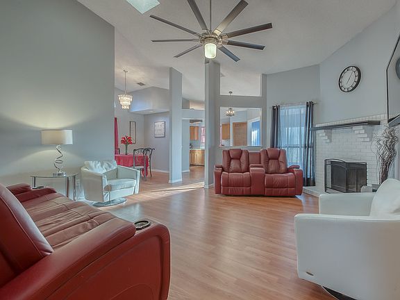 2nd image of 11866 NARROW OAK Lane S