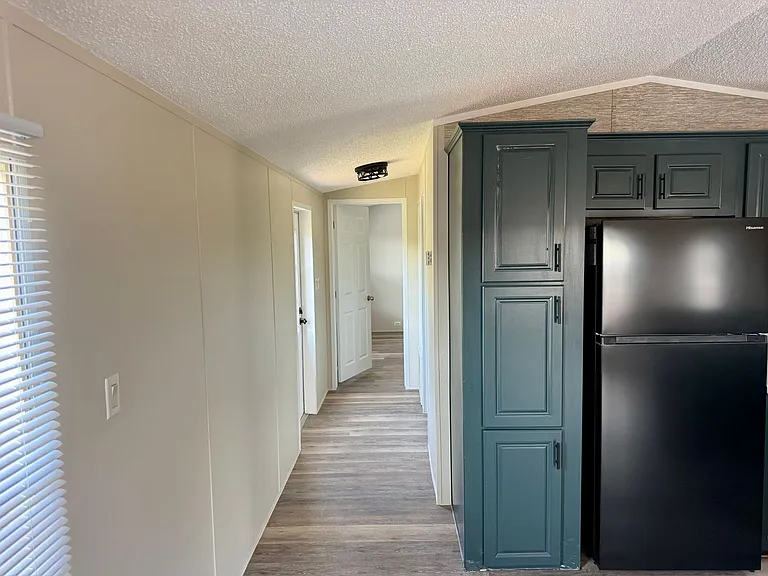 3130 N Cardinal Rd — Photo 2