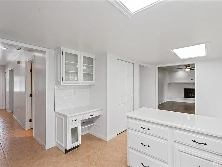 5420 Split Rock Dr — Photo 13