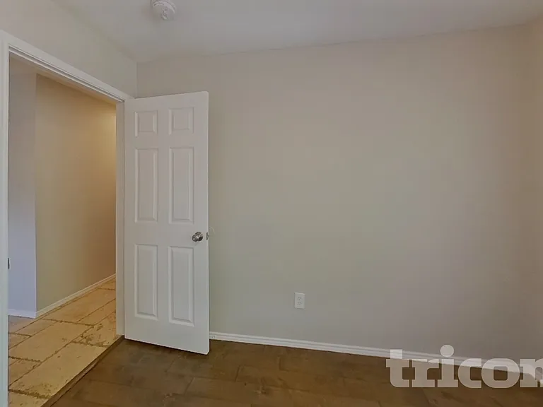 4000 Sapphire Ln — Photo 10