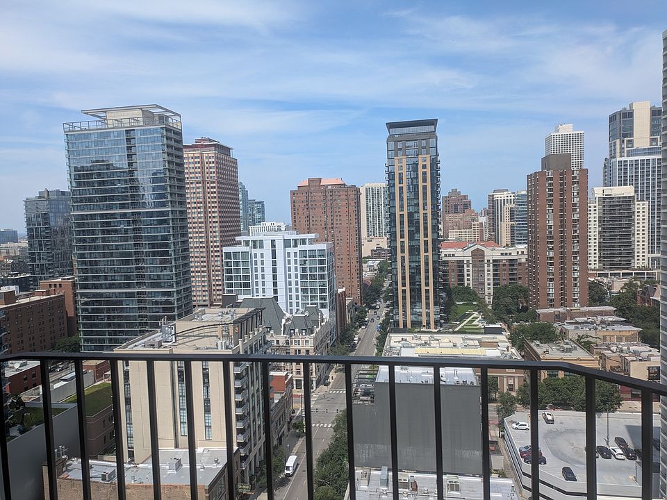2nd image of 70 W Huron St APT 2201