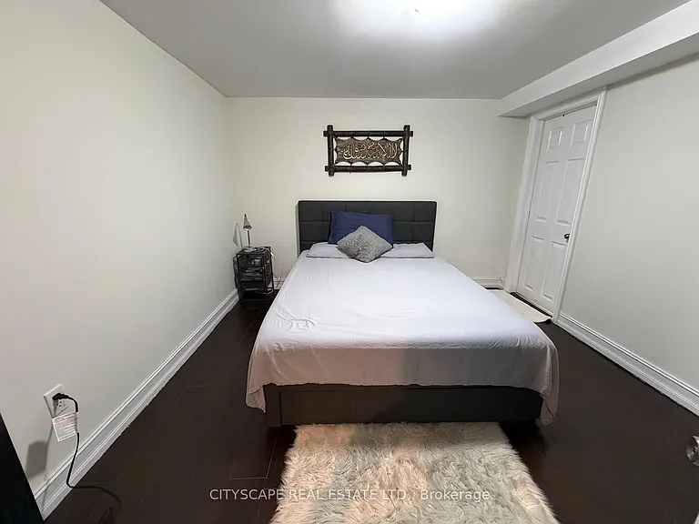 3346 Chokecherry Cres — Photo 30