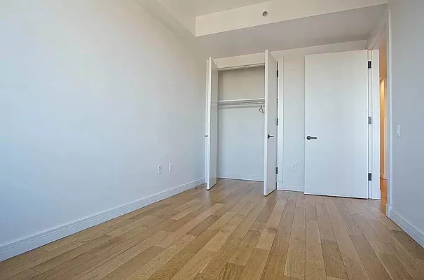 Rented by ERNY LLC | media 27