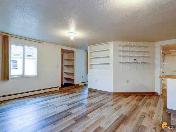 601 N Klevin St, 601 N Klevin St APT 2, Anchorage, AK 99508