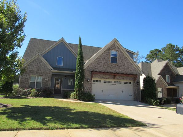 285 Solamere Ln