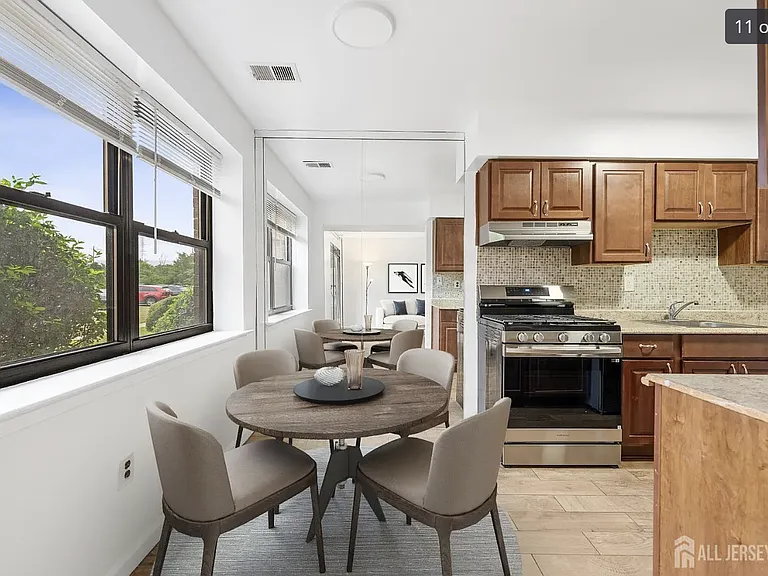 1602 Raspberry Ct — Photo 17