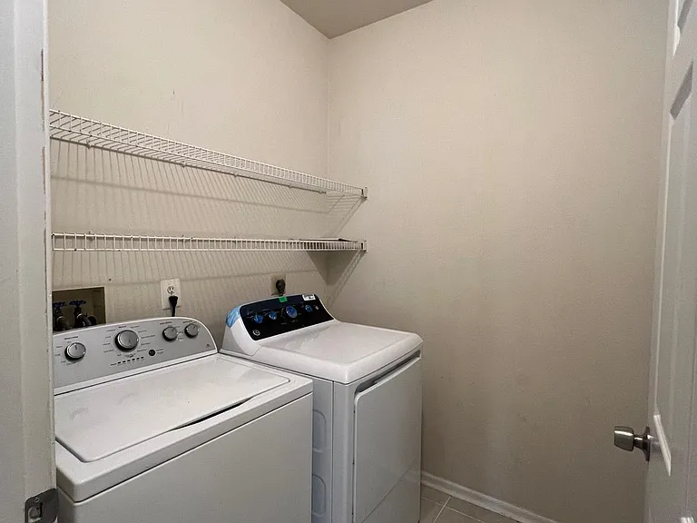 1550 Spring Gate Dr #8302 — Photo 22