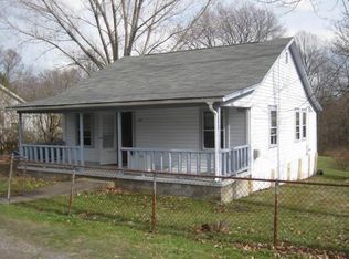 182 Newton Rd, Fayetteville, WV 25840