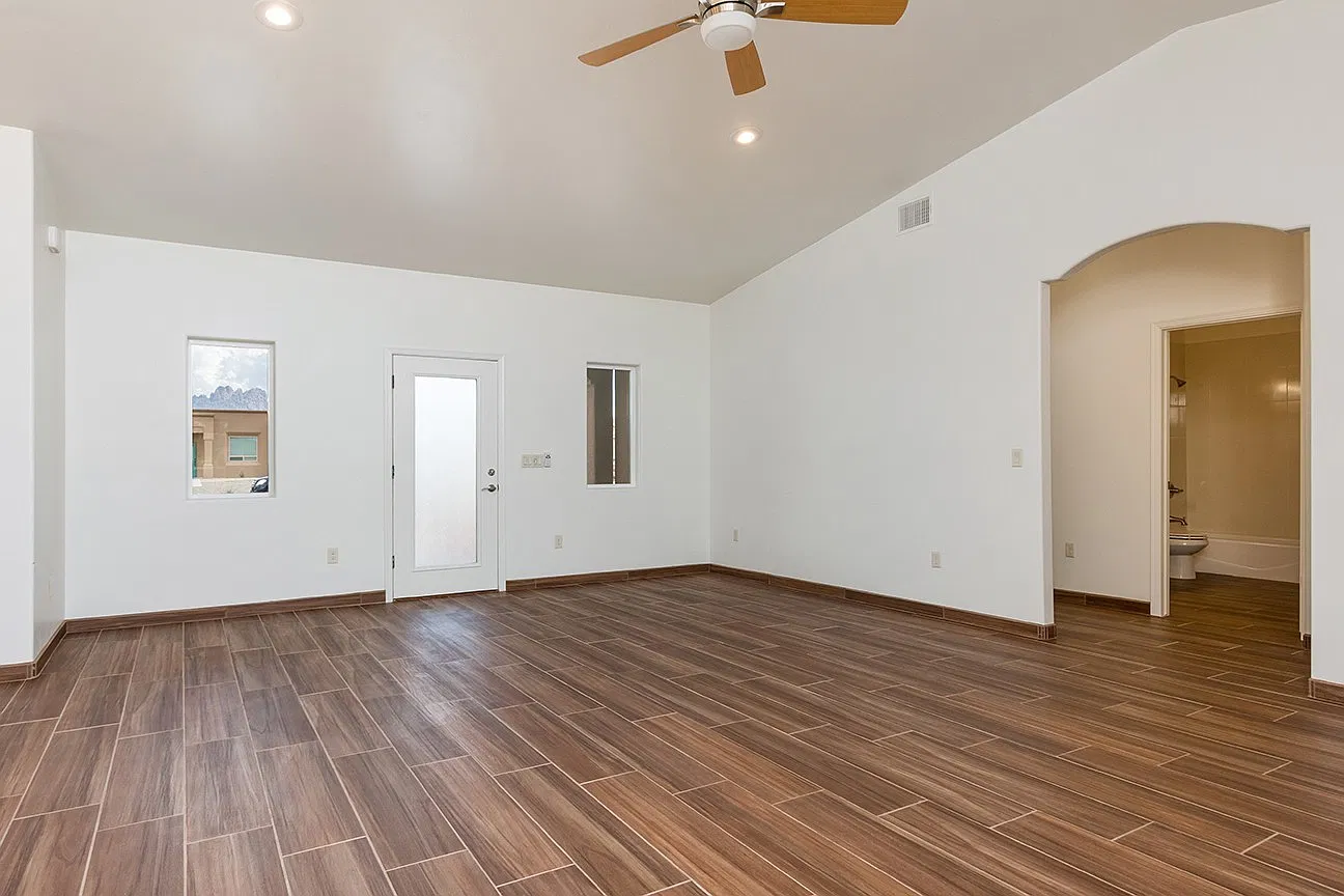 4507 Mesa Central - 3BR - 2BA - Built in 2017 - 2105 SF - Pet Friendly - $1895 — Photo 4