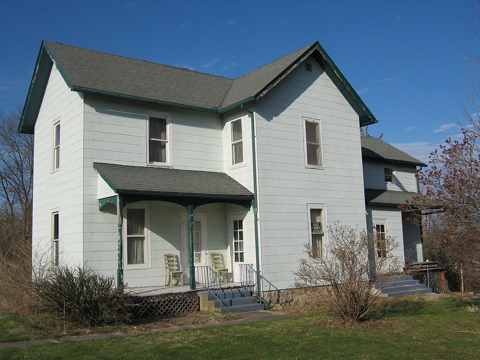 1st image of 987 Water St