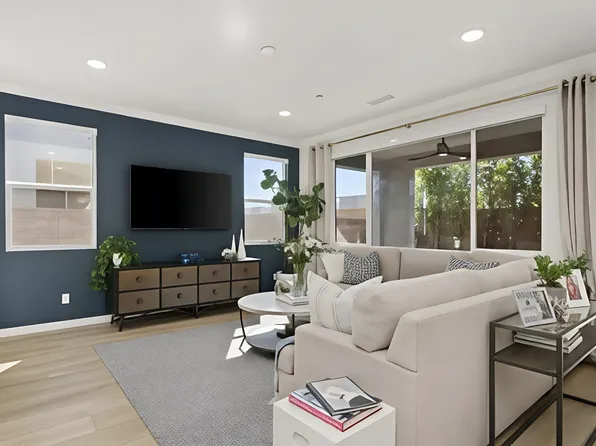 2634 E Scarlett Ln, Ontario, CA 91762