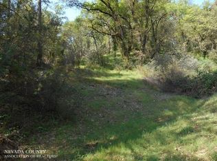 22040 Round Tuit Rd, Grass Valley, CA 95945