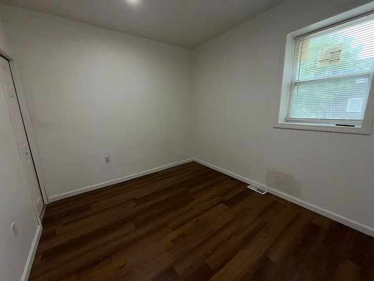 3956 Pennsylvania Ave — Photo 5