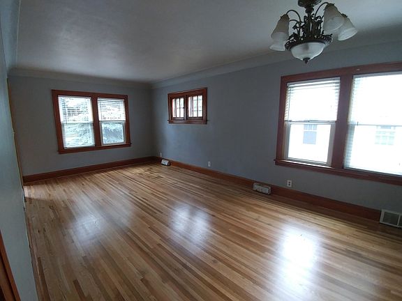 Dining Room - Living Room_07172024