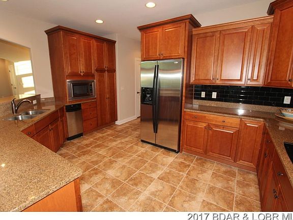 2nd image of 146 Cordoba Point