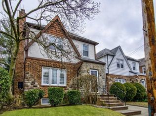 47-07 162nd St, Flushing, NY 11358