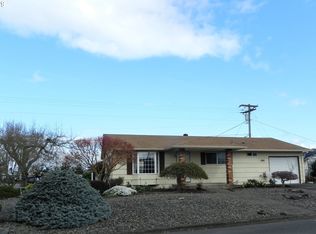 1886 Umpqua Rd, Woodburn, OR 97071