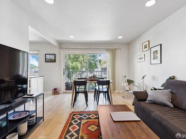 1564 Sunnyvale Ave APT 2, Walnut Creek, CA 94597