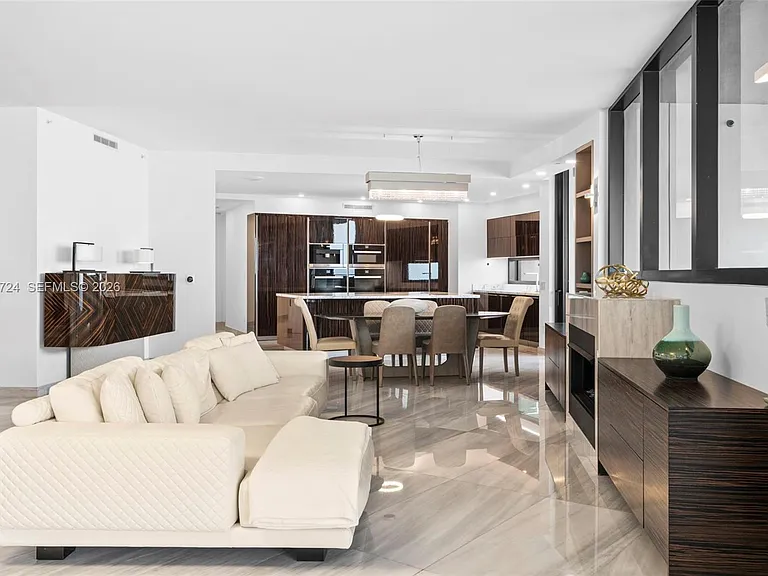 18555 Collins Ave #2105 — Photo 6