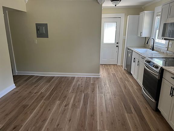 4th image of 311 W Virginia Ave