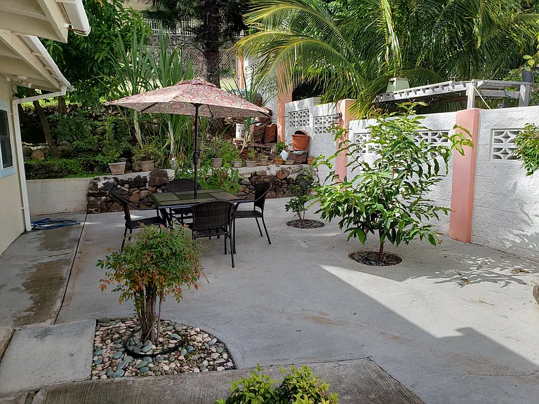 5110 Kilauea Ave — Photo 10