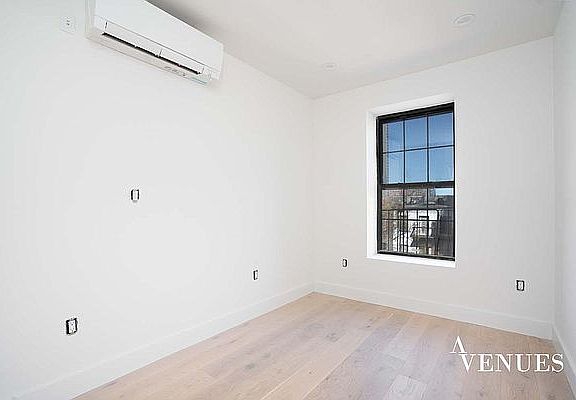 2nd image of 973 Rogers Ave #1
