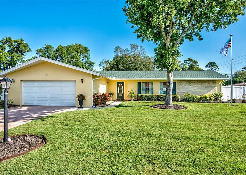 1st image of 1596 Pennwood Cir N