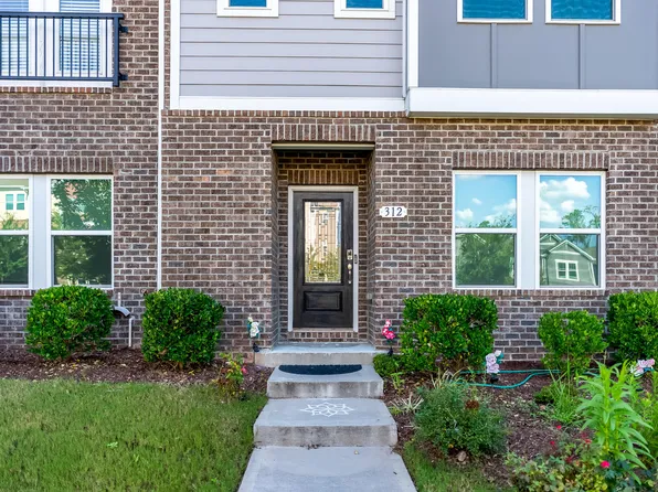 312 King Closer Dr, Cary, NC 27519