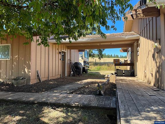 3rd image of 27181 S Frys Ln