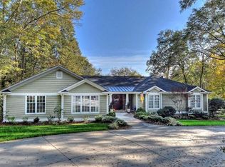 5400 McAlpine Farm Rd, Charlotte, NC 28226